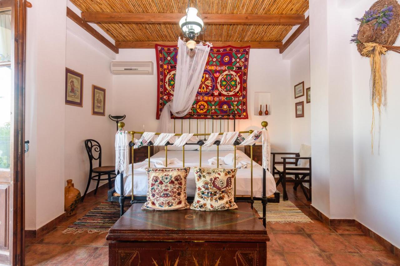 Eros Pittoresque Retreats - Perfect Location, Panoramic Seaview Koróni Kültér fotó